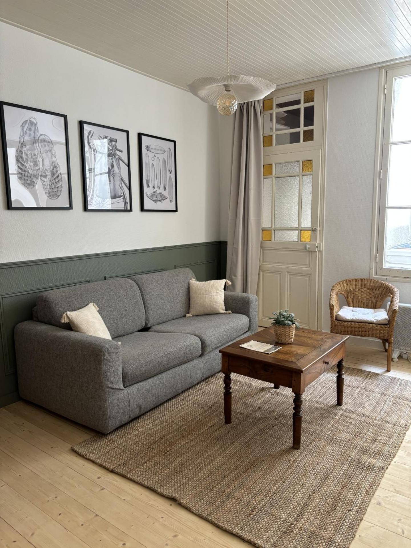 Gustave Charmant Appartement En Coeur De Ville A 20 Metres De La Mer Les Sables-dʼOlonne Exterior foto